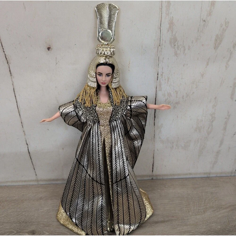 Barbie Elizabeth Taylor as Cleopatra Doll Gold Gown Headdress 1999 Mattel
